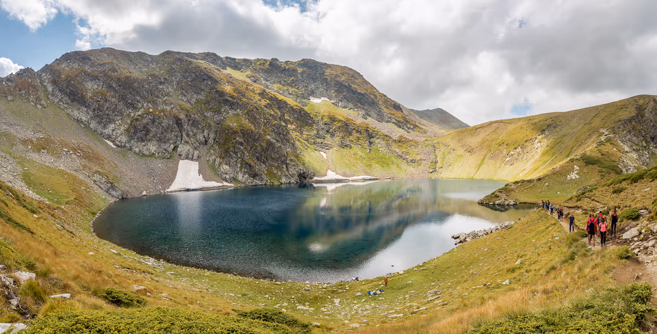 Colour Landscape & Waterscapes, photograph by Fred King