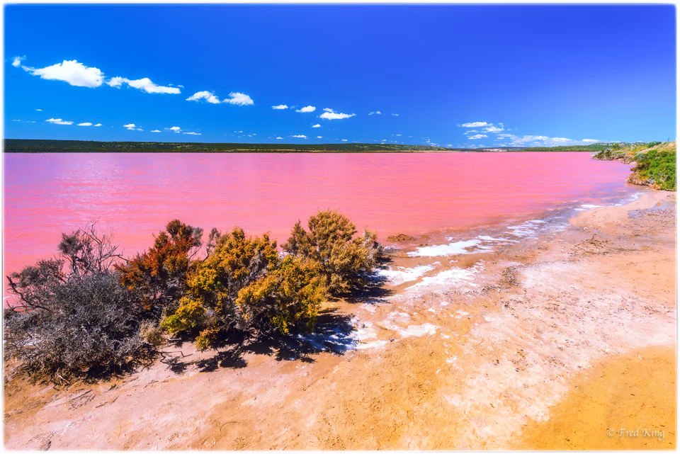 Colour Landscape & Waterscapes, photograph by Fred King