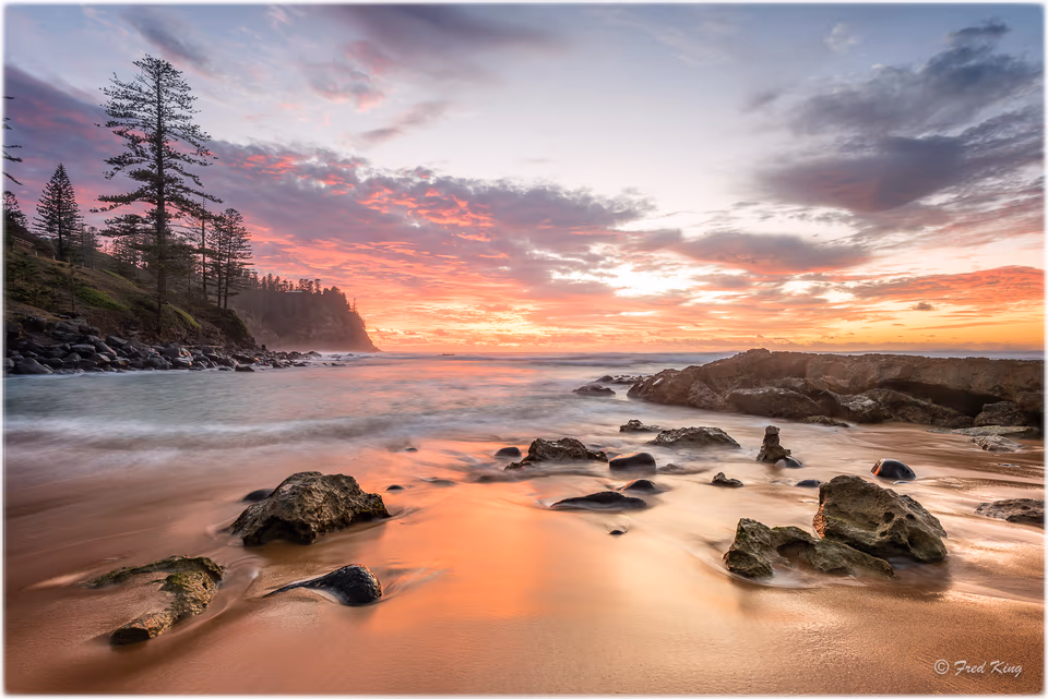 Colour Landscape & Waterscapes, photograph by Fred King