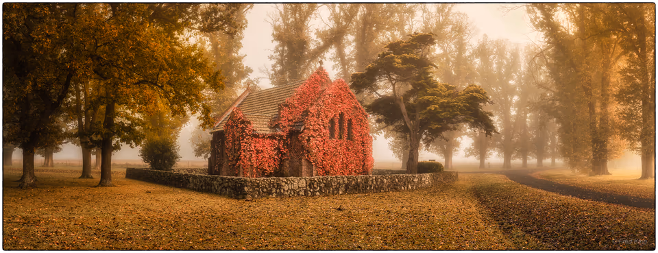 Colour Landscape & Waterscapes, photograph by Fred King