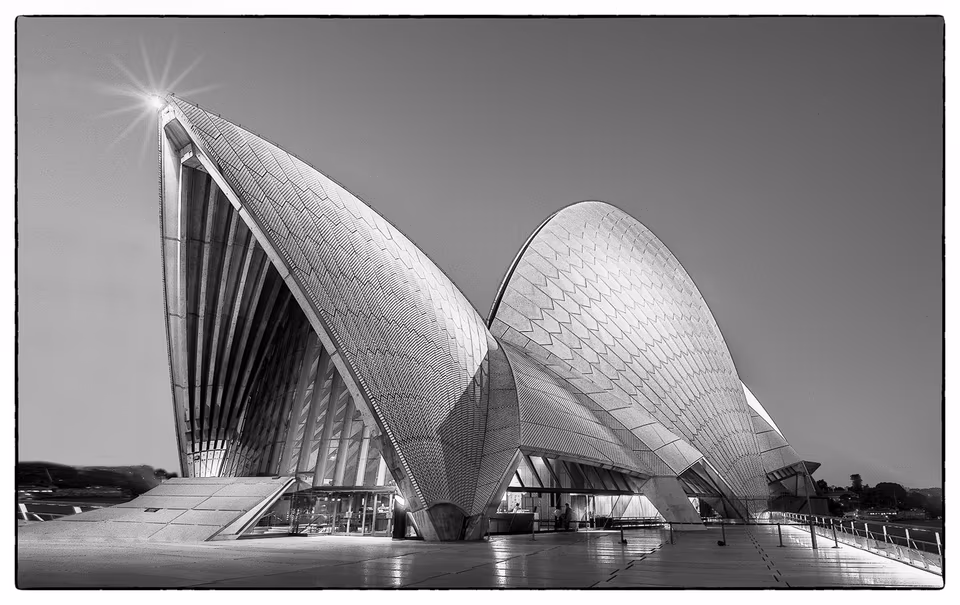 Opera House starburst