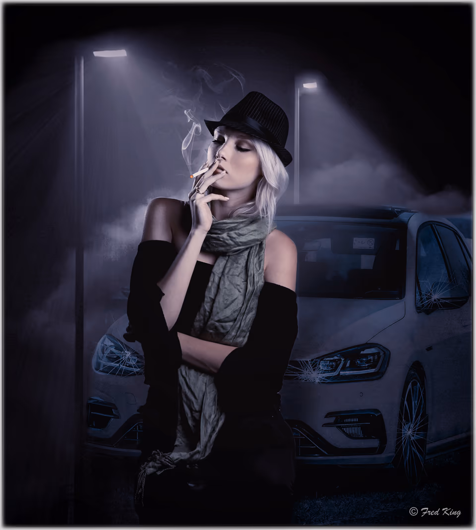 Liilia at night