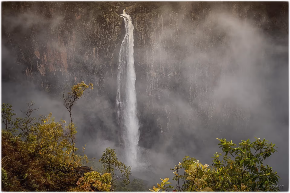 Colour Landscape & Waterscapes, photograph by Fred King