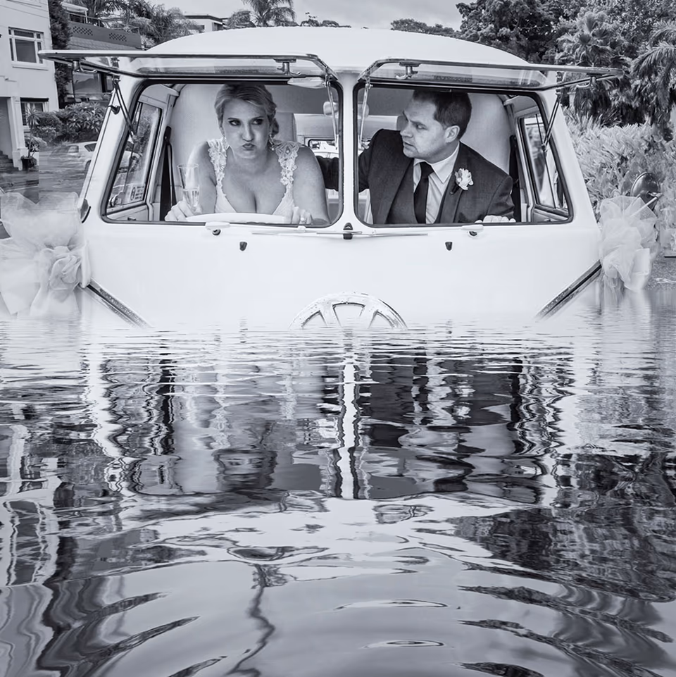 Kombi in flood